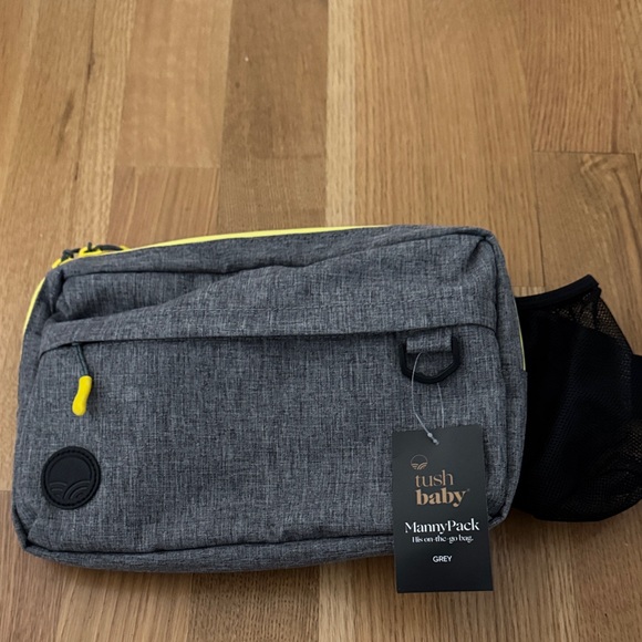 Tushbaby manny pack Gray and Yellow Fanny pack new - Picture 1 of 8
